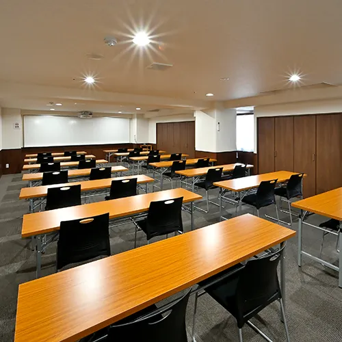 8th conference room